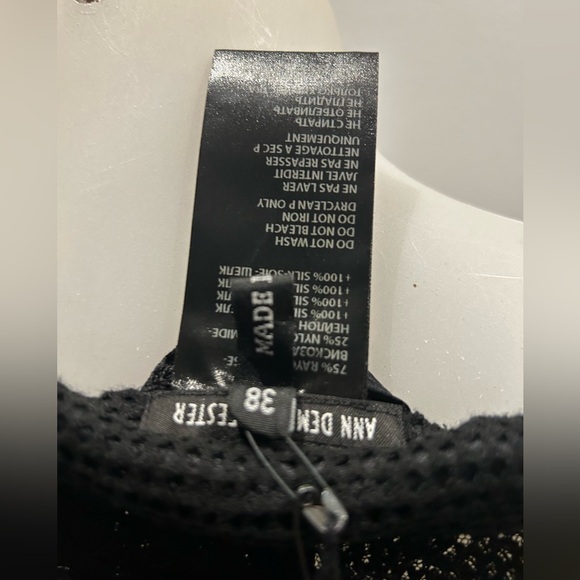 Unbelievably beautiful Ann Demeulemeester silk top.Sz38 French S/M Relaxed fit. - Picture 15 of 15